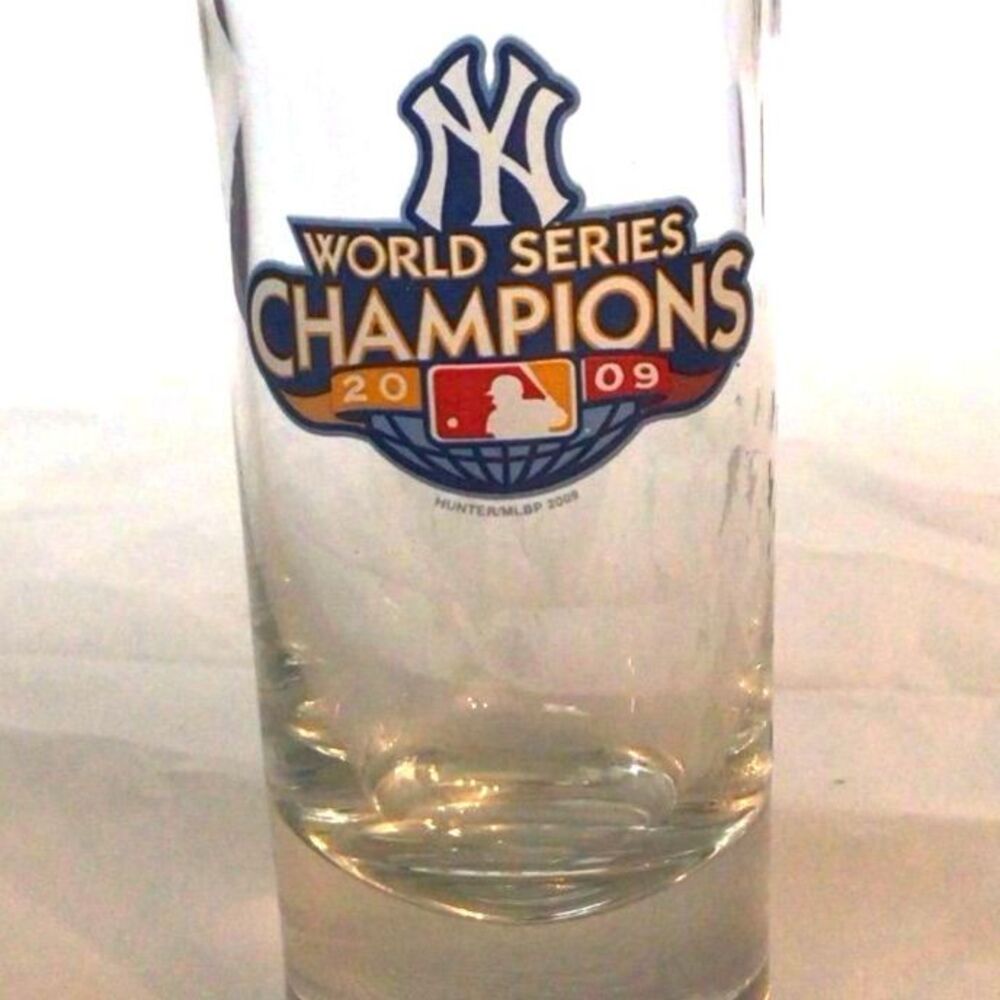 NEW YORK YANKEES Baseball 2009 World Series Champions Tall Shot Glass